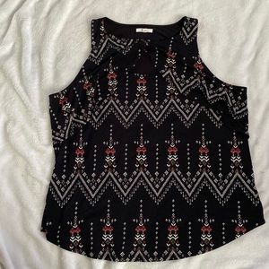 Maurice’s dressy tank size XXL